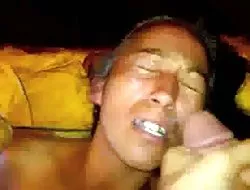 Tira sexy con grandes tetas